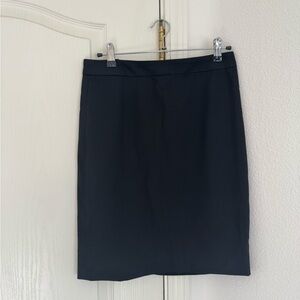 NWT Banana Republic Classic Black Women's pencil Skirt 4P petite Small